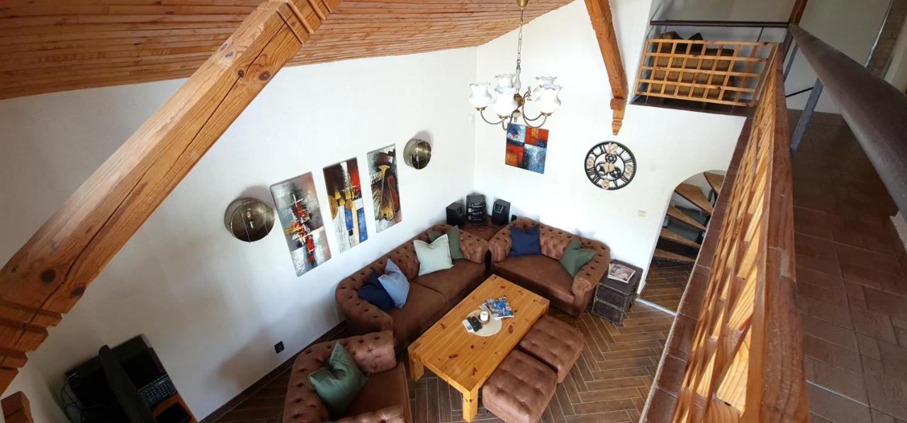 Къща За Гости Каза Роза - Swiss Style Chalet Casa Rosa Guest House Kyustendil Ngoại thất bức ảnh