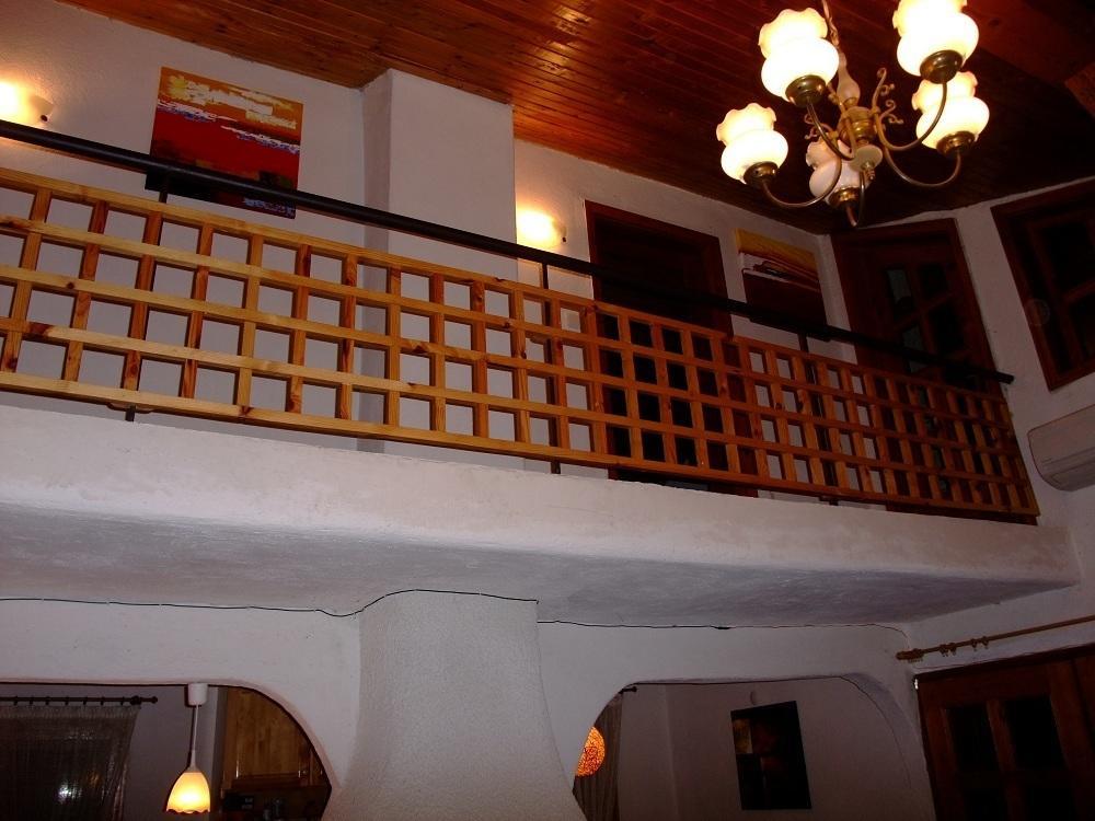 Къща За Гости Каза Роза - Swiss Style Chalet Casa Rosa Guest House Kyustendil Phòng bức ảnh